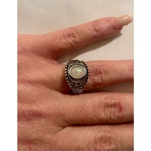 OPAL N SILVER VINTAGE RING